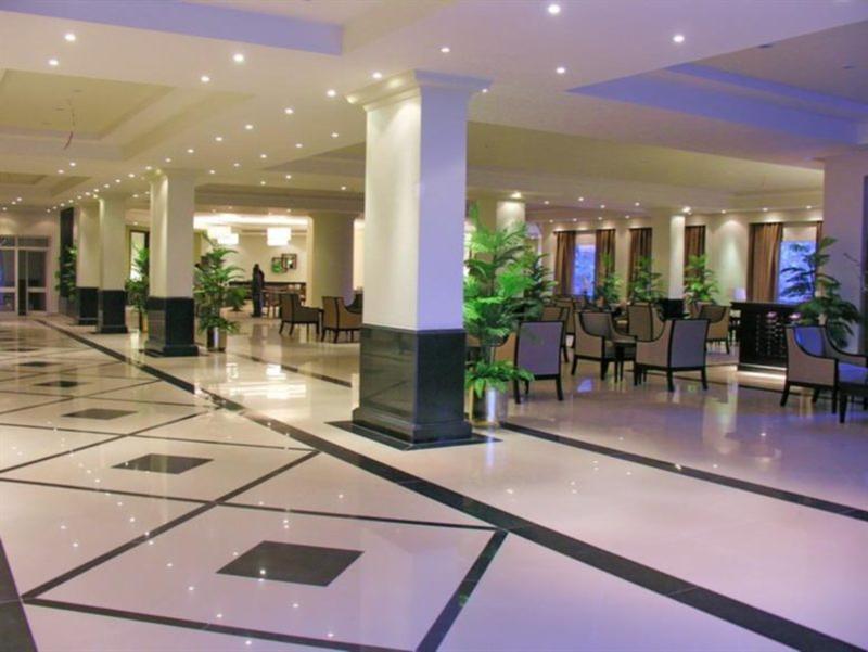 Pyramisa Sunset Pearl Apartments Хургада Екстериор снимка
