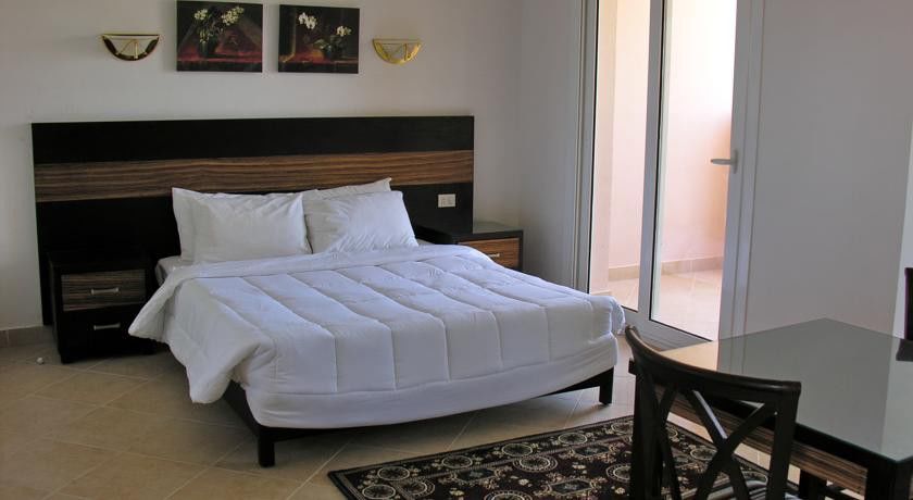 Pyramisa Sunset Pearl Apartments Хургада Екстериор снимка