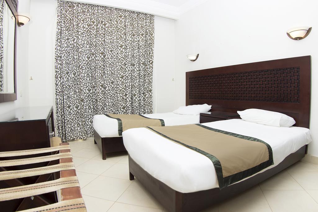 Pyramisa Sunset Pearl Apartments Хургада Екстериор снимка